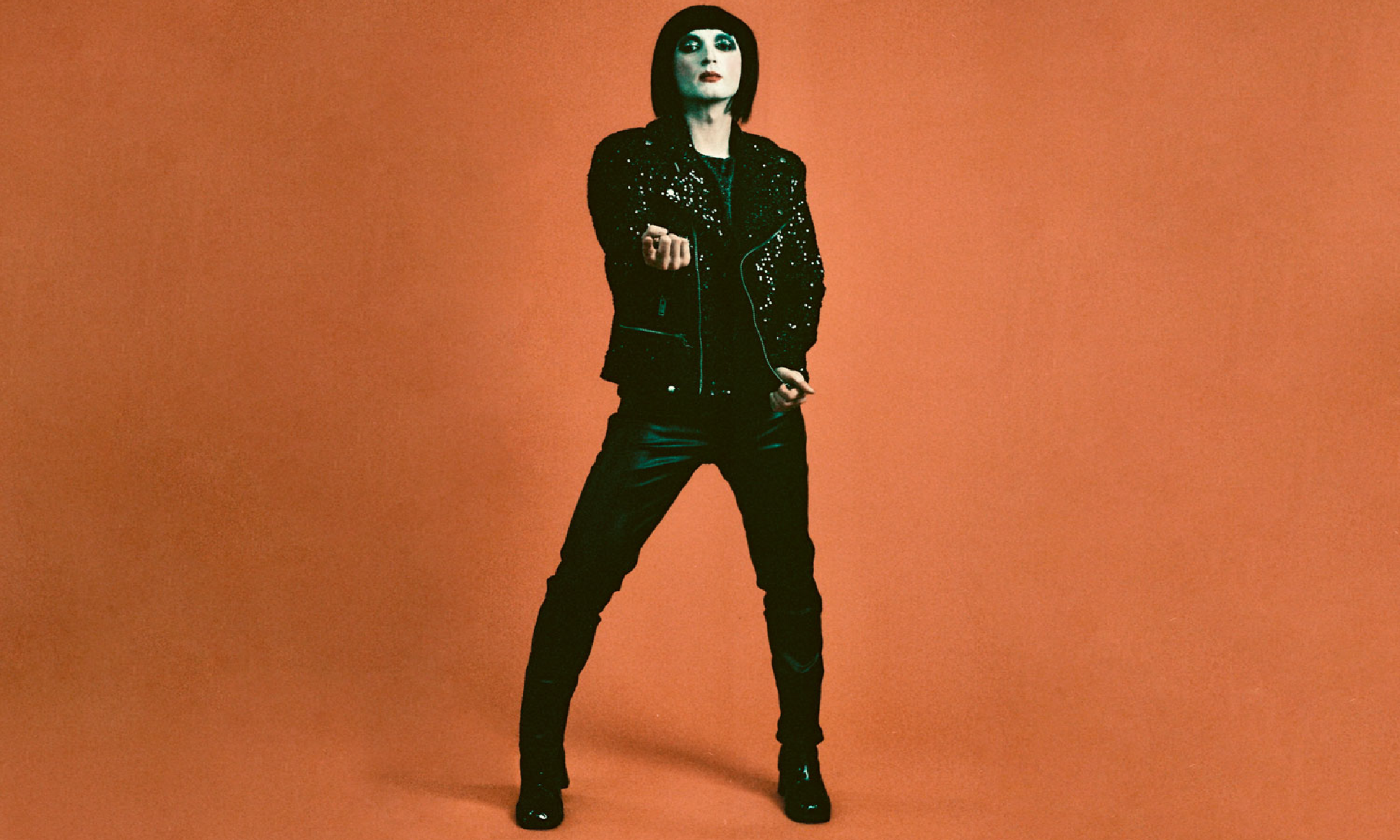 A Hi-Def Dive into Art D'Ecco's "In Standard Definition"